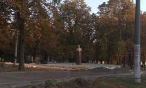В Каменском снова просят демонтировать памятник Брежневу