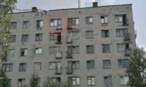 В днепровской больнице от полученных травм скончался 20-летний студент, который вместе с другом выпал с балкона