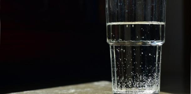 Эксперты проверили качество питьевой воды в Днепре: какие результаты
