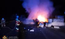 На Дніпропетровщині ВАЗ врізався в залізобетонний блок: водій загинув