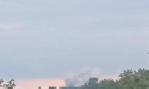 У Кривому Розі чули потужний вибух: над містом видно дим
