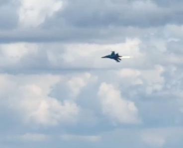 Днепровские десантники приземлили два вражеских самолета (ВИДЕО)
