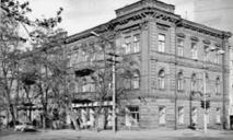 Музучилище, житловий будинок та аптека: які таємниці зберігає старовинна будівля у центрі Дніпра