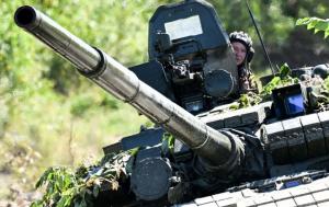 Новости Днепра про Российская армия била из танков и артиллерии по всем направлениям фронта, - Генштаб
