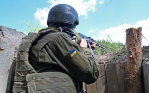 Новости Днепра про Українські захисники відбили три атаки росіян у Донецькій області, - Генштаб