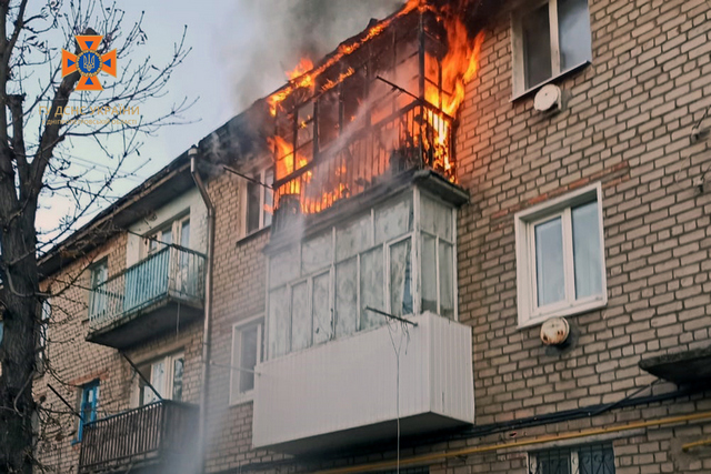 Новости Днепра про На Днепропетровщине из горящей квартиры спасли 6-летнего мальчика