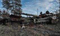 За сутки ВСУ ликвидировали 200 россиян, 4 вертолета и 11 танков: потери врага на 5 октября