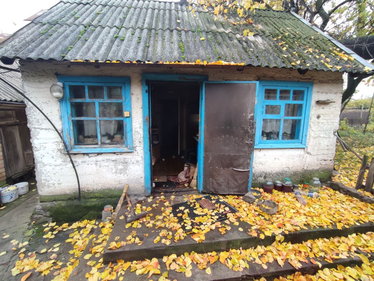 Новости Днепра про В Днепропетровской области 55-летний мужчина избил лопатой знакомого: пострадавший в больнице