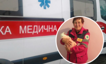 На Дніпропетровщині фельдшер приймала пологи у швидкій: як почувають себе мама та дитина
