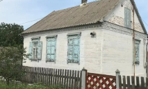 Рядом озеро и лес: сколько стоит самый дешевый дом в Новокодацком районе Днепра
