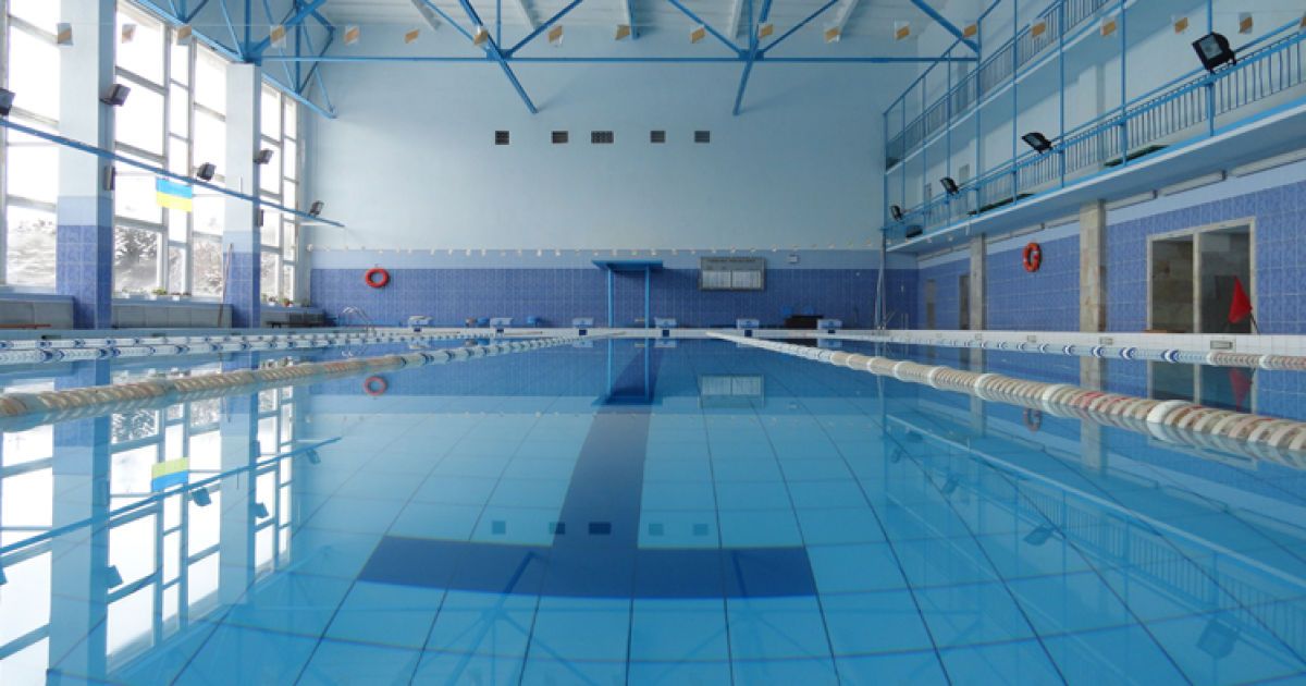 Новости Днепра про Нырнул и не вынырнул: в Днепре 14-летний парень захлебнулся в бассейне