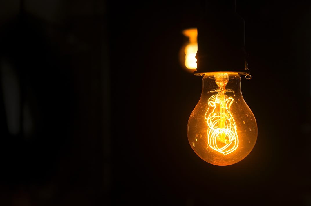 Новости Днепра про Экстренные отключения электричества: где в Днепре и области уже нет света