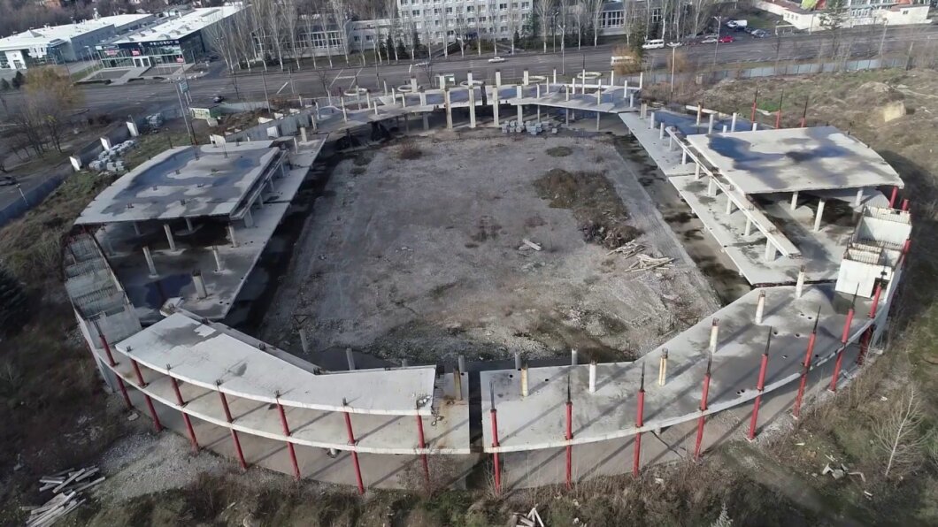 Новости Днепра про В Днепре вместо долгостроя Баскет-арены возле Инфиза планируют построить Еврейскую клинику