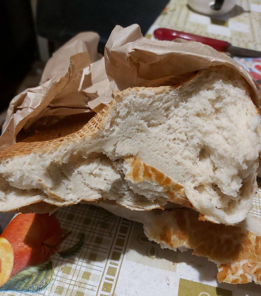 Новости Днепра про У дніпровському «Варусі» продають сирий хліб (ФОТО)