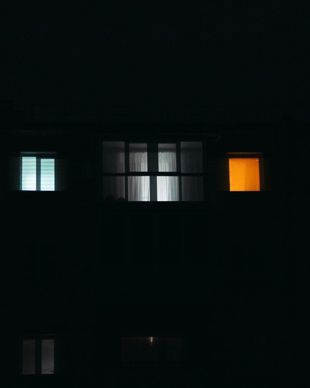 Новости Днепра про Лише вогні вікон: як виглядає вечірній Дніпро без вуличного освітлення (ФОТО)