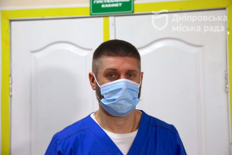 Новости Днепра про Міські лікарні Дніпра продовжують рятувати поранених унаслідок бойових дій