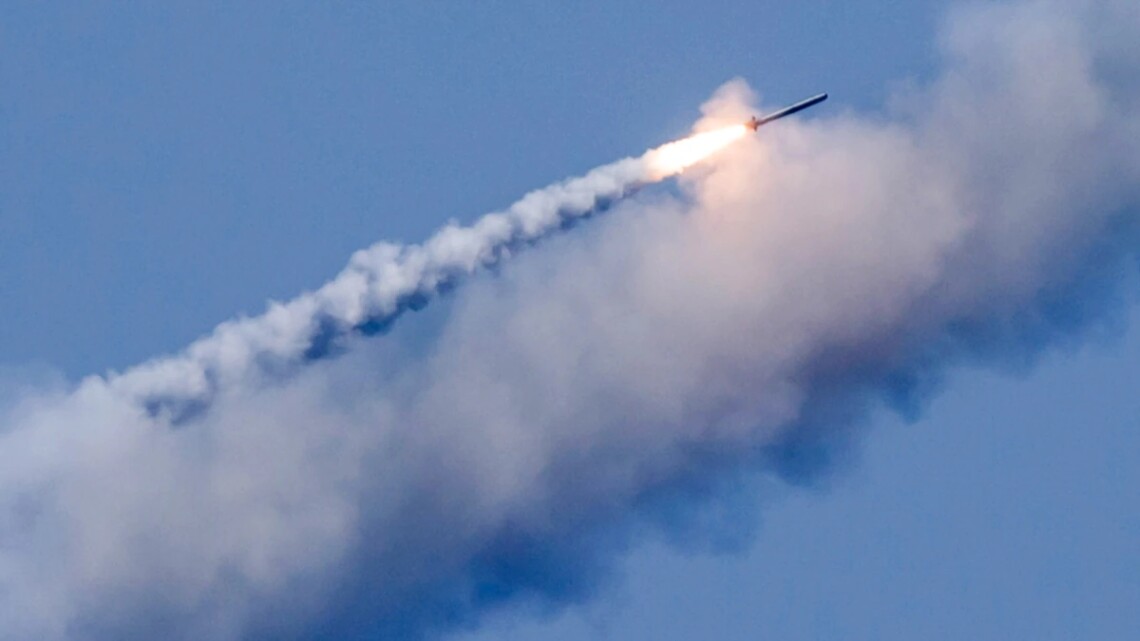 Новости Днепра про Еще ракеты в нашу сторону: Вилкул прокомментировал взрывы в Кривом Роге