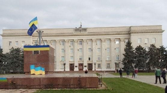 Новости Днепра про Херсон – это Украина: над зданием ОГА появился флаг