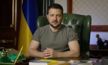 Зеленський пояснив, чому не закликає українців повертатися з-за кордону