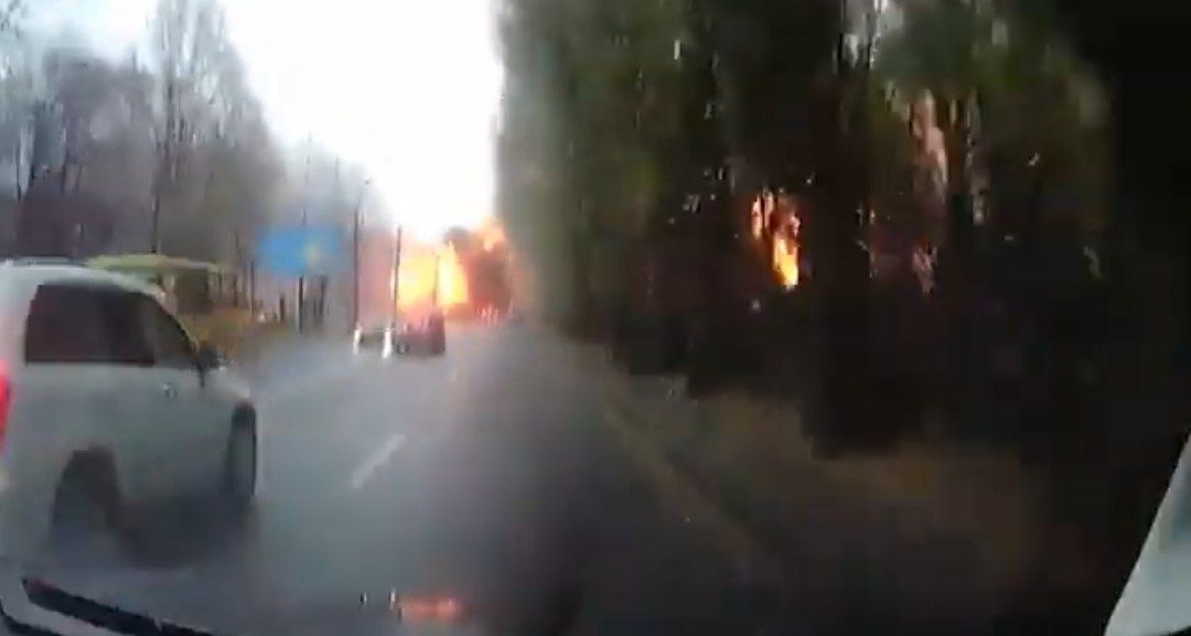 Новости Днепра про Зеленский опубликовал видео ракетного удара по Днепру
