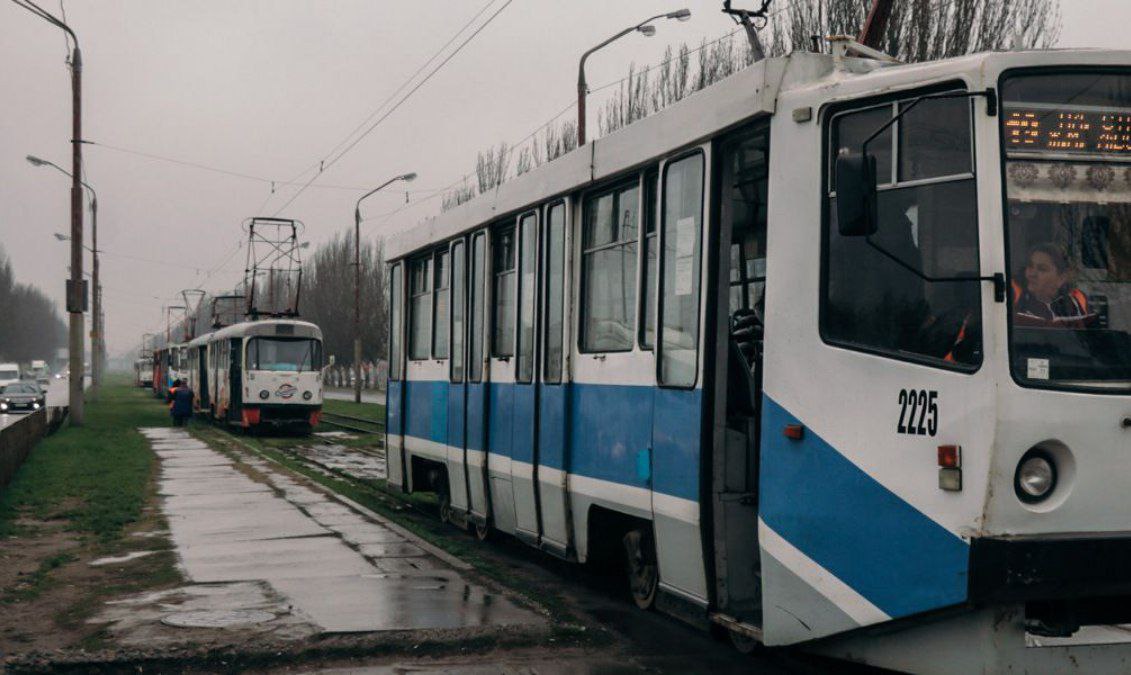 Новости Днепра про Какие трамваи и троллейбусы вышли на маршруты 28 ноября и как они будут работать