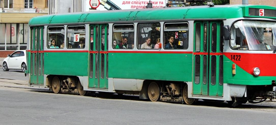 Новости Днепра про Чтобы не ждали зря: в Днепре популярный трамвай сократит свой маршрут