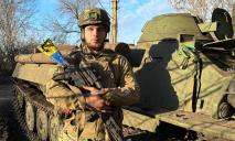 Офіцер бригади з Дніпропетровщини 8 годин командував боєм після тяжкого поранення