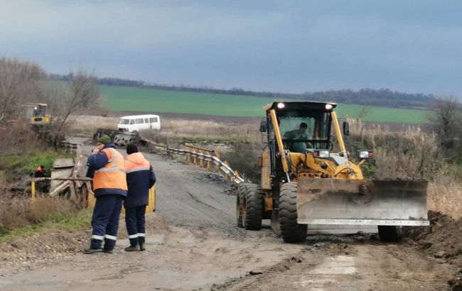 Новости Днепра про Дорога к Кривому Рогу: в Херсонской области восстановили мост через Ингулец