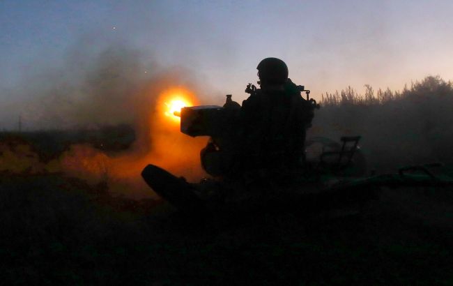 Новости Днепра про За сутки ВСУ отразили 10 атак на Донбассе: какая ситуация на фронте