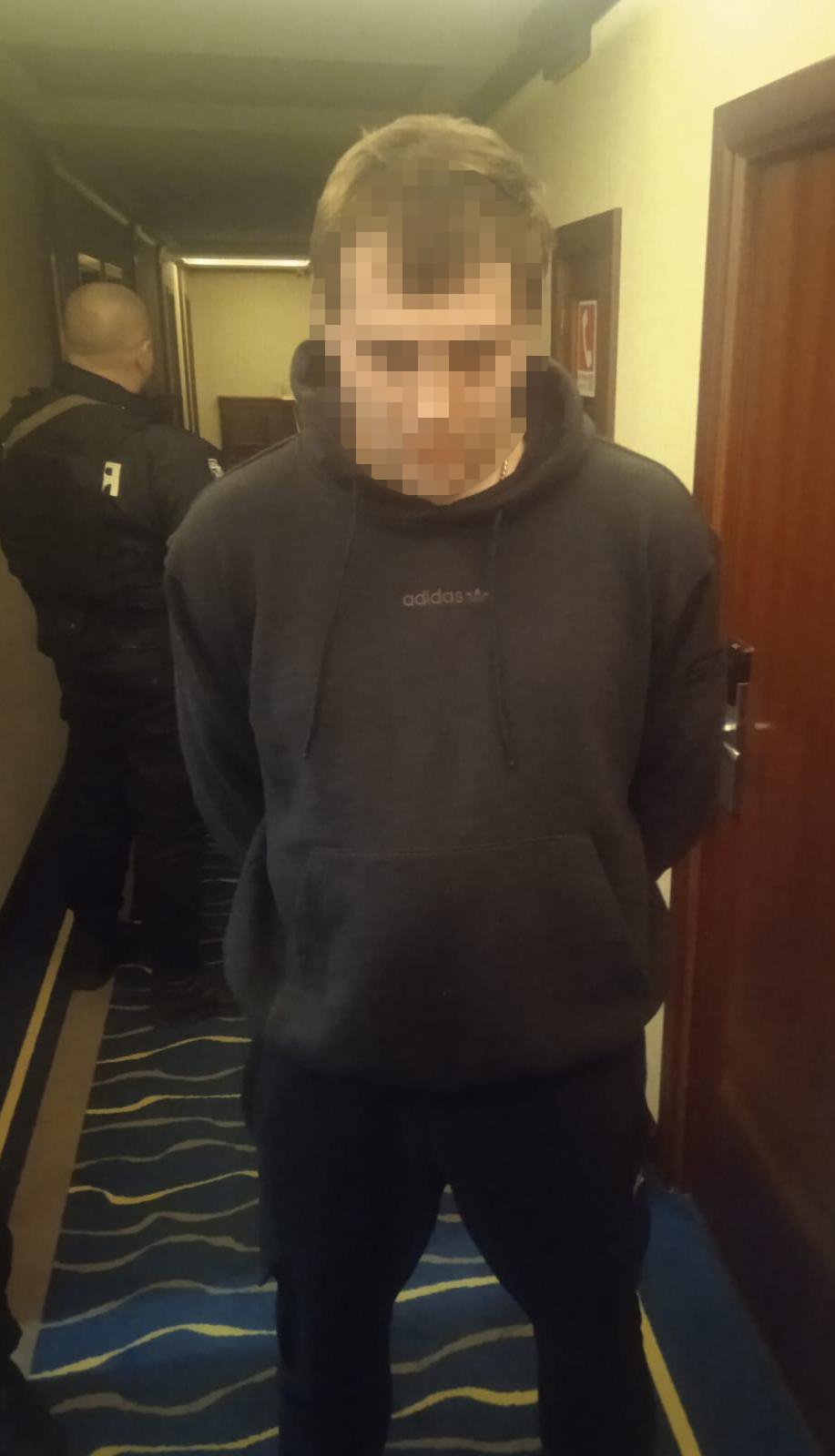 Новости Днепра про Во львовской гостинице житель Днепра устроил стрельбу