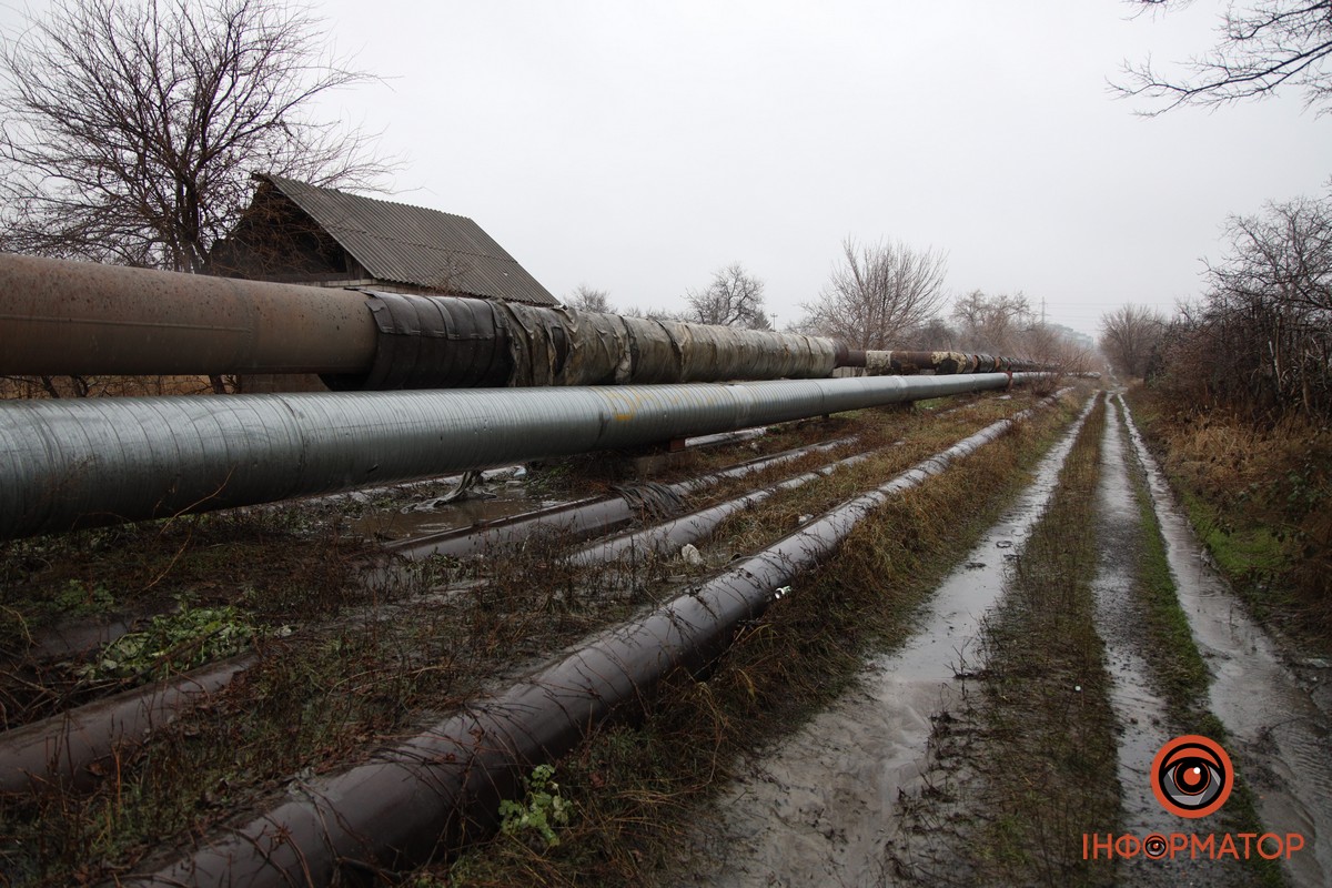 Новости Днепра про Вода б'є вгору метри на 4: у Придніпровську прорвало трубу (ВІДЕО)