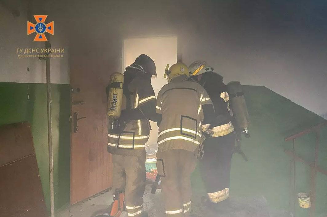 Новости Днепра про Есть погибшие: ГСЧС рассказали детали о пожаре в доме на Донецком шоссе