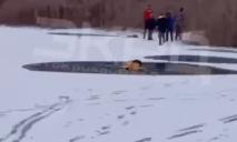 На Дніпропетровщині школярка провалилася під лід