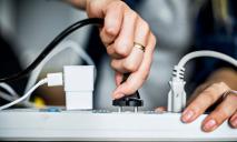 Как защитить холодильник и бойлер от скачков напряжения в электросети (СОВЕТЫ)