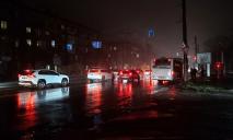 Гололедица, километровые пробки и туман: какая ситуация на улицах Днепра вечером
