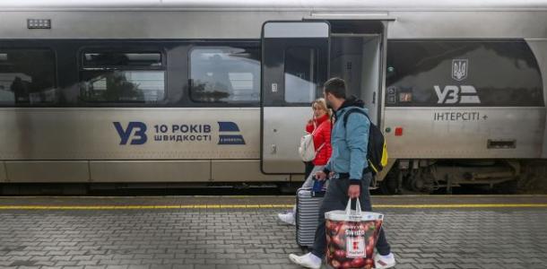 Поезда в 6 стран: какие железнодорожные маршруты из Украины действуют в декабре