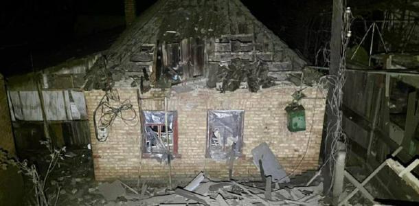 Ночь в Днепропетровской области прошла под обстрелы тяжелой артиллерии: есть пострадавшие