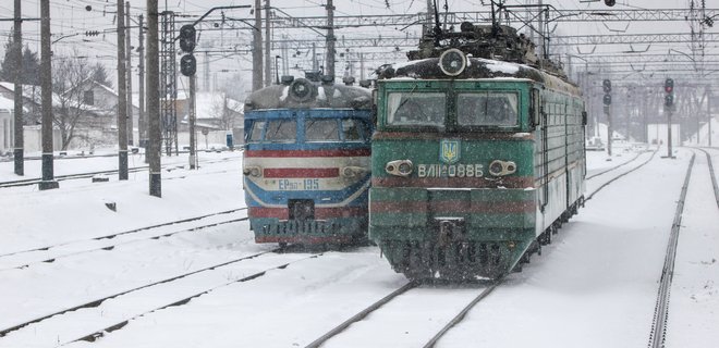 Новости Днепра про Из-за обесточивания задерживается ряд поездов к Днепру