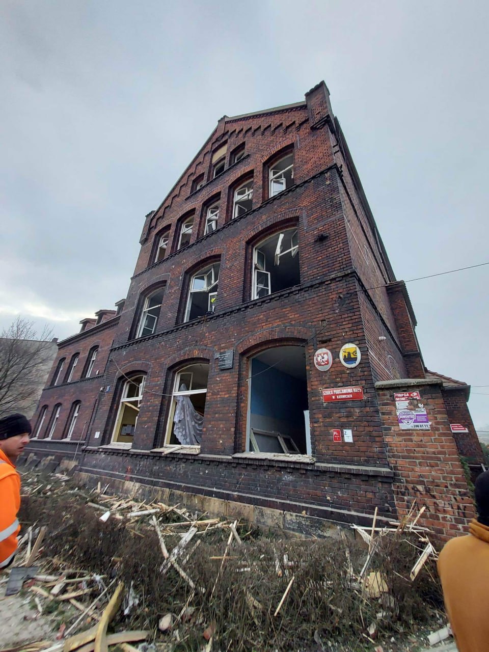 Новости Днепра про В Польше взрыв газа полностью разрушил трехэтажный дом