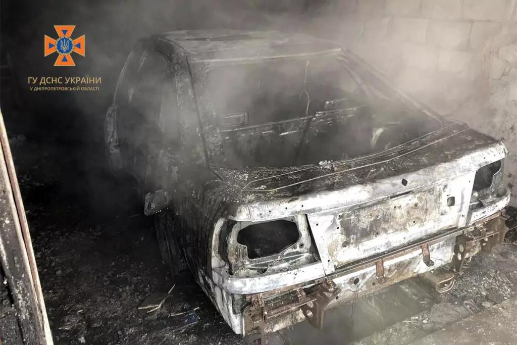 Новости Днепра про В Каменском мужчина получил серьезные ожоги, пытаясь собственноручно потушить пожар в гараже
