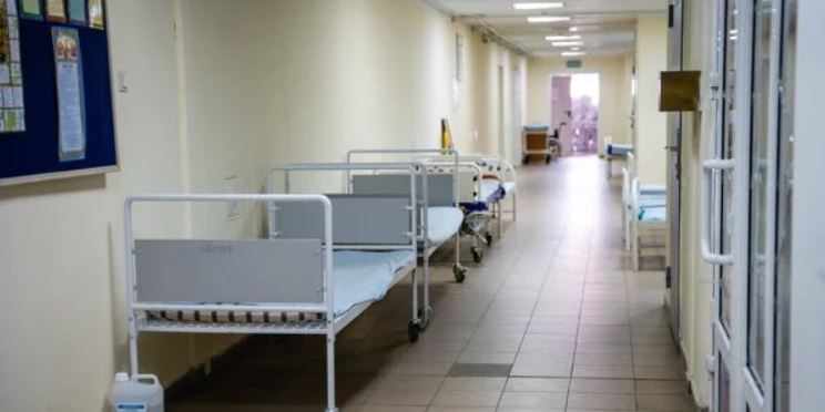 Новости Днепра про У лікарнях Дніпра досі перебувають 18 травмованих внаслідок ракетного удару: що відомо про їх стан