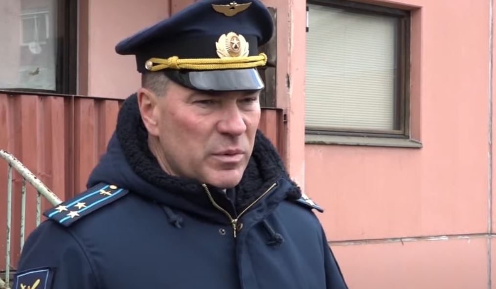 Новости Днепра про Підозру від СБУ отримав командир авіаполку РФ, який наказав вдарити по будинку в Дніпрі