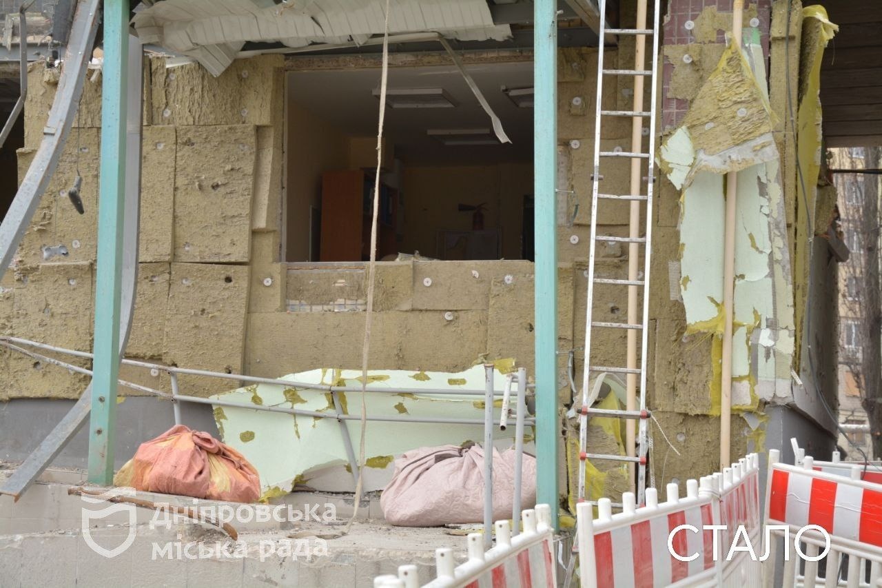 Новости Днепра про Из-за ракетного удара 14 января разрушена одна из амбулаторий Днепра: известна сумма убытков