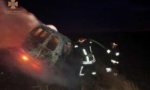 Фургон вигорів ущент: на трасі Дніпропетровщині спалахнуло авто
