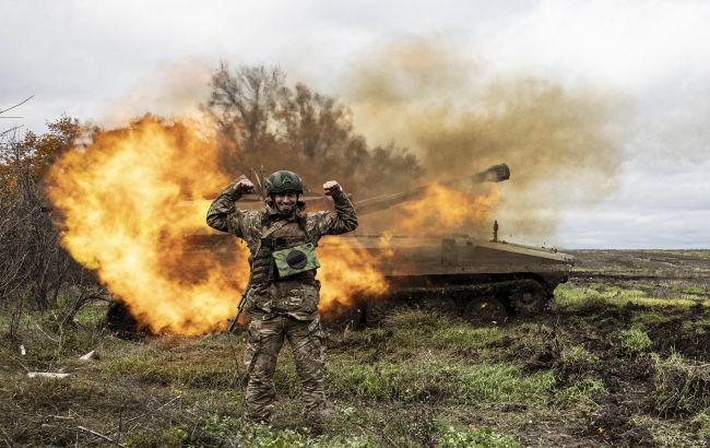 Новости Днепра про ЗСУ знищили ворожий склад боєприпасів, а РФ зазнає великих втрат на Донбасі, - Генштаб