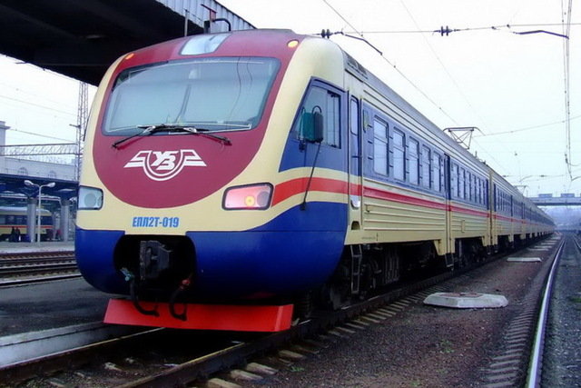 Новости Днепра про Некоторые пригородные поезда на Днепропетровщине изменили график движения: новое расписание