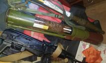 Гранаты, патроны, ружья и порох: у жителя Павлограда обнаружили арсенал оружия