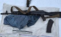 Автомат Калашникова, патроны и гранаты: в Днепропетровской области задержали торговца оружием