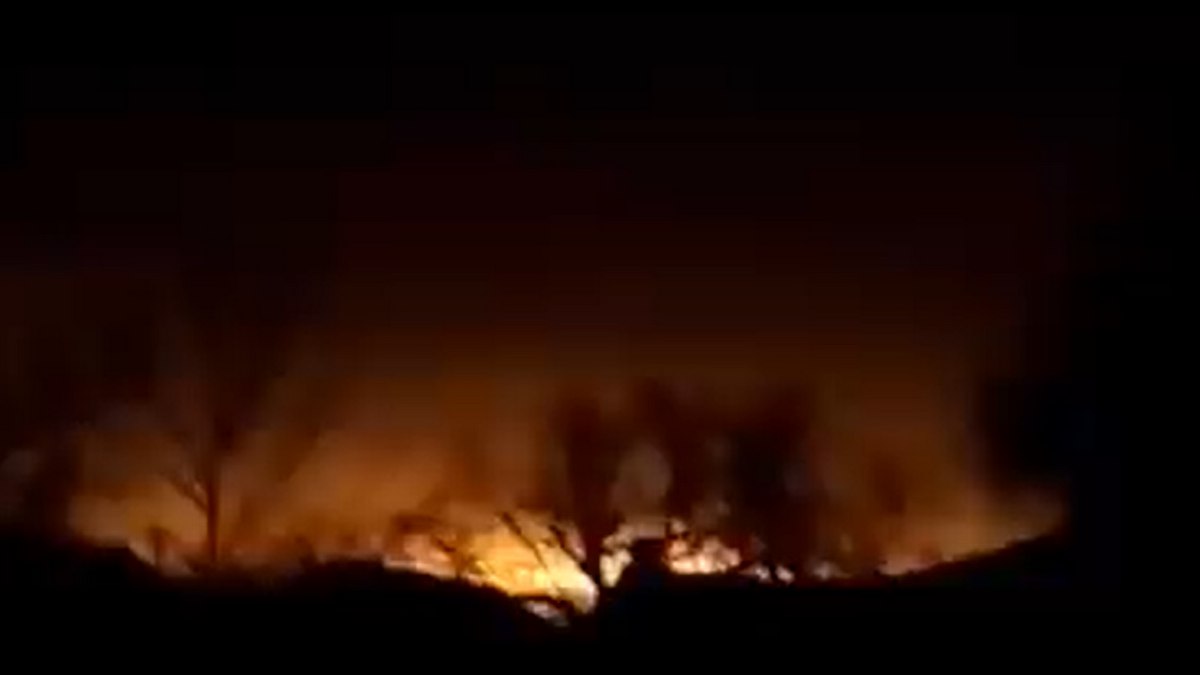Новости Днепра про Наши защитники показали, как горят дроны, сбитые ночью над Днепропетровщиной