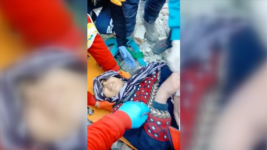 Новости Днепра про В Турции спасли женщину, пробывшую под завалами после землетрясения 205 часов